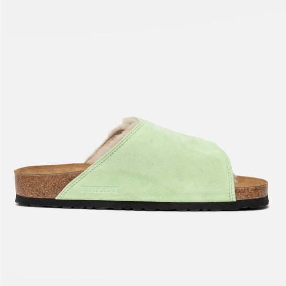 STÜSSY & BIRKENSTOCK SOLANA SHEARLING SLIDE Washed Green - Picture 2 of 6
